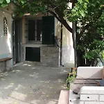 La Casa Del Nespolo - Garden Country House In Town